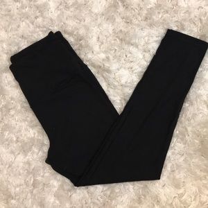 Victoria’s Secret stretch workout leggings